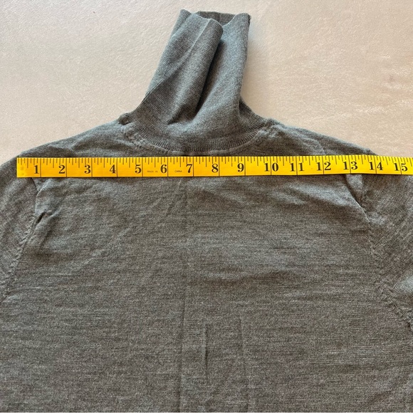 SUITSUPPLY Men's‎ Merino Wool Turtleneck Sweater Gray XS - Picture 8 of 11